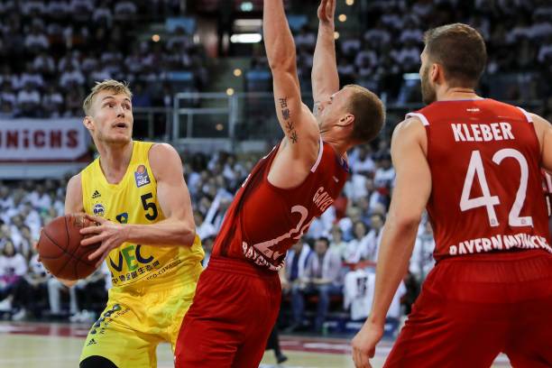 成为球队进 成为球队进