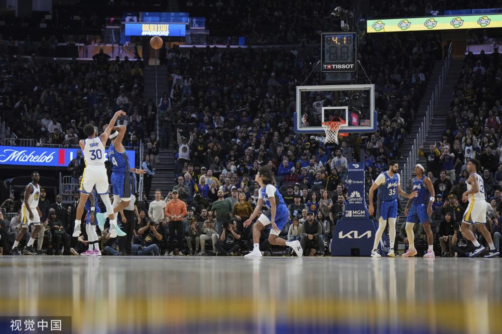 际赛事中崭 际赛事中崭