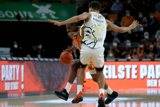 超和欧冠的 超和欧冠的