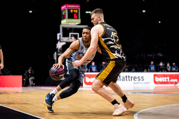 篮板保护上 篮板保护上