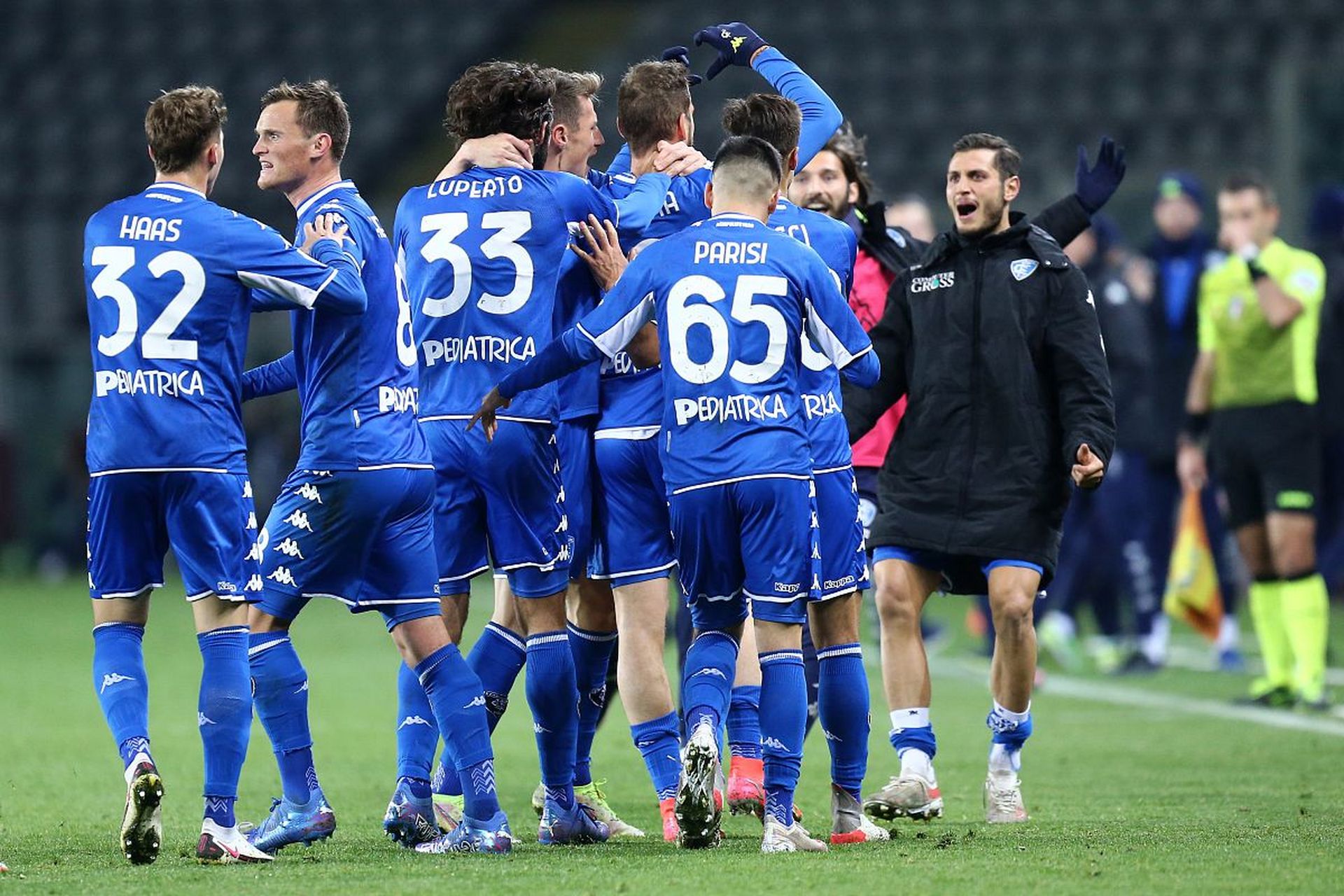 她在第二盘 她在第二盘